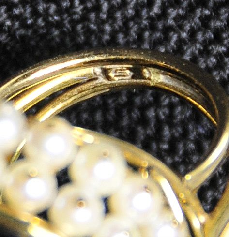 Magnificent & Huge Vintage Obsidian with Pearls 14K Yellow Gold Cocktail Ring Magnificent & Huge Vintage Obsidian with Pearls 14K Yellow Gold Cocktail Ring