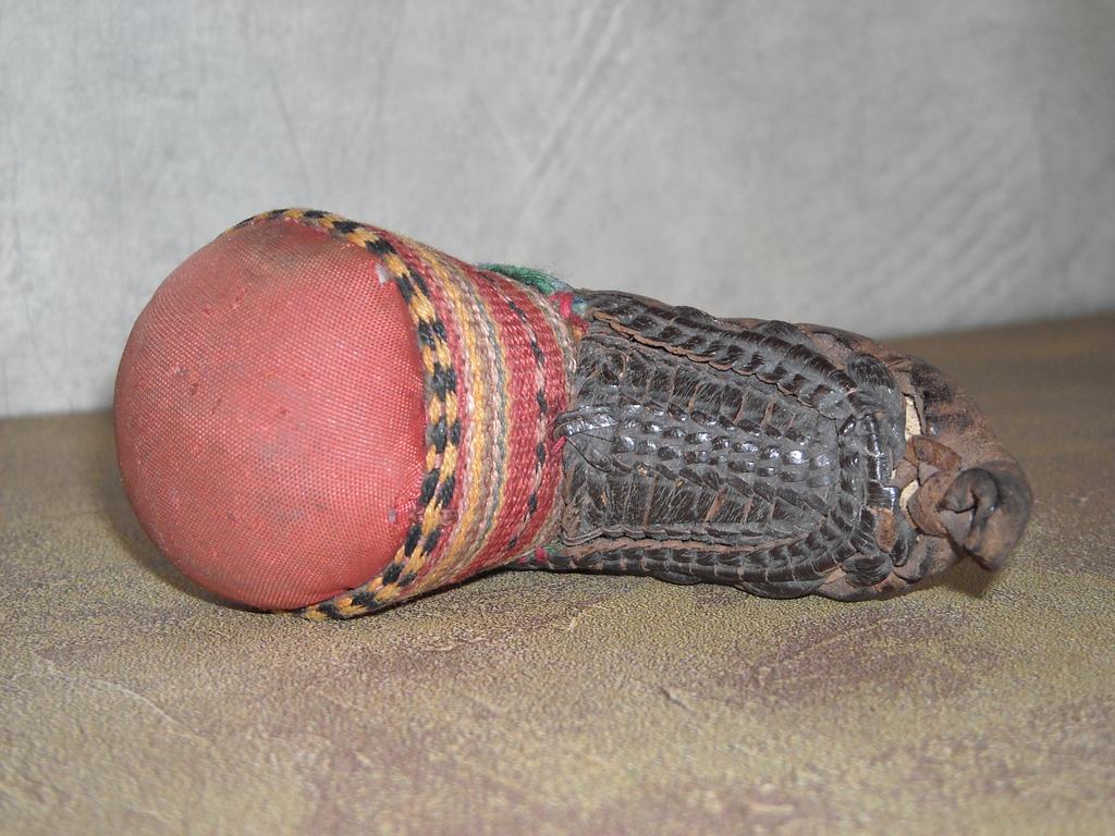 Unusual Pincushion from Turkey Unusual Pincushion from Turkey