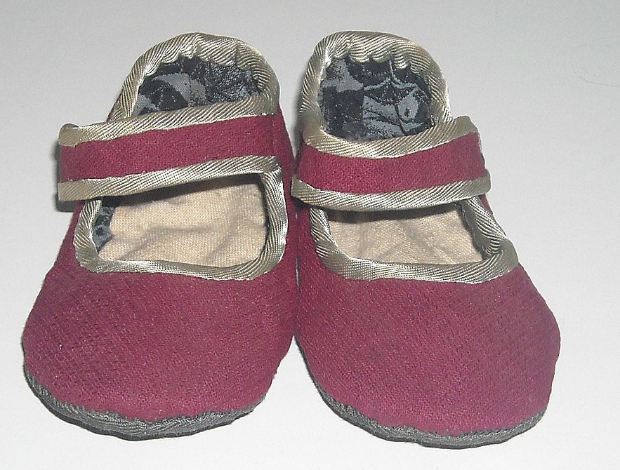 Cloth Doll Shoes ~ Cranberry Color Cloth Doll Shoes ~ Cranberry Color