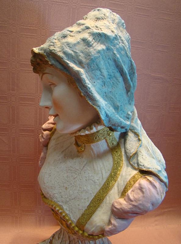 23-1/2 Inch Life-size Antique Porcelain Bust of Lady, Magnificent! 23-1/2 Inch Life-size Antique Porcelain Bust of Lady, Magnificent!