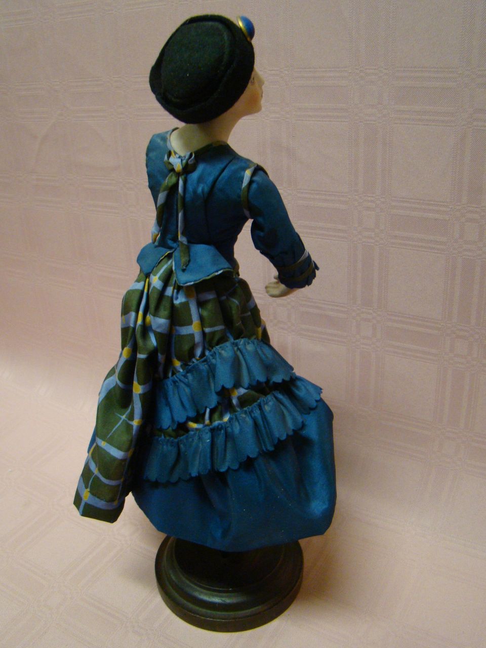 French Pandora Doll, 1915-18; Original Clothing Tagged "88 Vivandiere" French Pandora Doll, 1915-18; Original Clothing Tagged "88 Vivandiere"