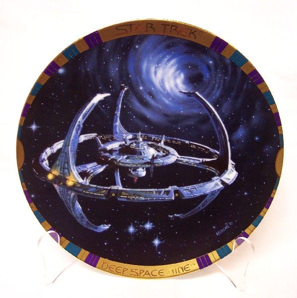 Star Trek Deep Space Nine Space Station Plate Star Trek Deep Space Nine Space Station Plate