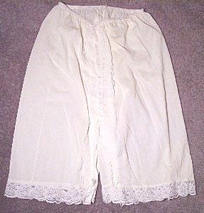 Ivory Lace Pettipants 1960's Ivory Lace Pettipants 1960's