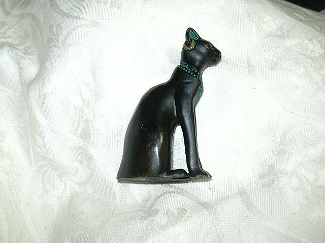 1986 Franklin Mint Black Egyptian Style Miniature Cat Figurine 1986 Franklin Mint Black Egyptian Style Miniature Cat Figurine