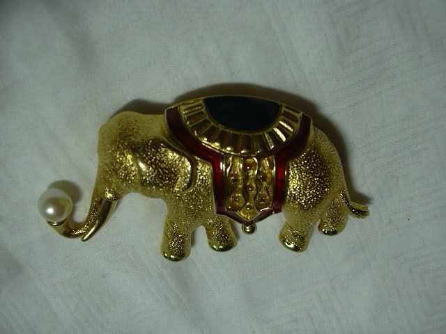 Circus Elephant Vintage Pin Monet Circus Elephant Vintage Pin Monet