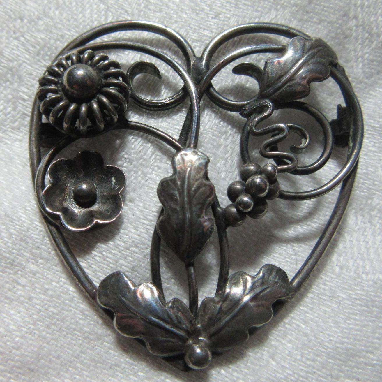 Gussi of Sweden Sterling Silver Ornate Heart Brooch Fine Jewelry Signed Gussi of Sweden Sterling Silver Ornate Heart Brooch Fine Jewelry Signed