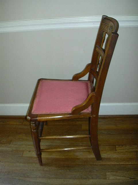 Set 4 Carved Arts & Crafts Eastlake Dining Side Chairs Pineapple Design Set 4 Carved Arts & Crafts Eastlake Dining Side Chairs Pineapple Design