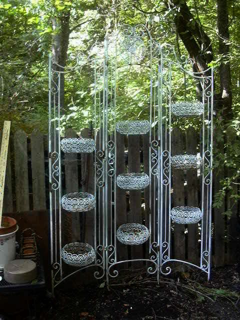Rare White Painted Old Iron Divider Set With Planters Folding Screen Rare White Painted Old Iron Divider Set With Planters Folding Screen
