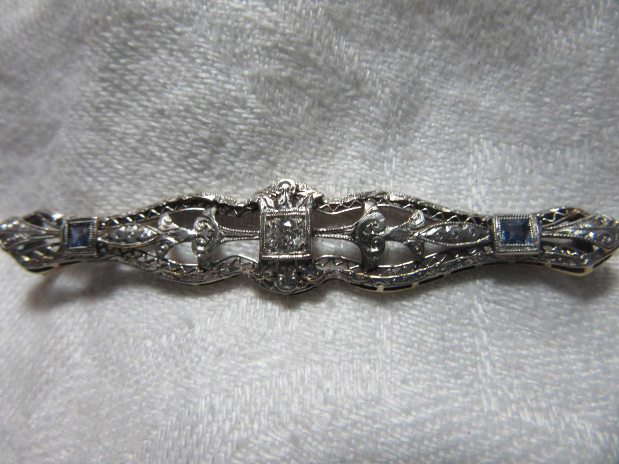 Antique 14K & Platinum Diamond Bar Pin Fine Jewelry Antique 14K & Platinum Diamond Bar Pin Fine Jewelry