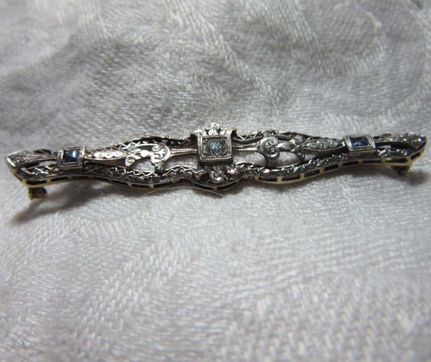 Antique 14K & Platinum Diamond Bar Pin Fine Jewelry Antique 14K & Platinum Diamond Bar Pin Fine Jewelry