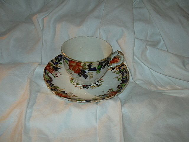 John Maddock & Sons Royal Vitreous England Cup & Saucer Majestic Pattern John Maddock & Sons Royal Vitreous England Cup & Saucer Majestic Pattern