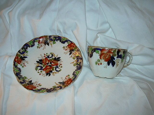 John Maddock & Sons Royal Vitreous England Cup & Saucer Majestic Pattern John Maddock & Sons Royal Vitreous England Cup & Saucer Majestic Pattern