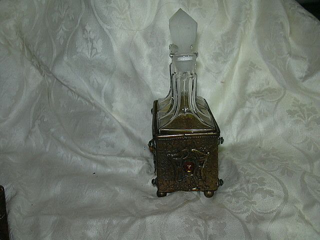 Gold Gilt Faux Jeweled Dresser Set Perfume Bottles In Stand Gold Gilt Faux Jeweled Dresser Set Perfume Bottles In Stand