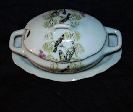 Miniature or Childrens China Soup Tureen With Attached Underplate Pink Roses Dining Miniature or Childrens China Soup Tureen With Attached Underplate Pink Roses Dining