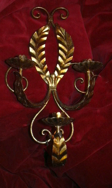 Italian Florentine Gold Gilt Sconce Lighting Wall Candleholder Italian Florentine Gold Gilt Sconce Lighting Wall Candleholder