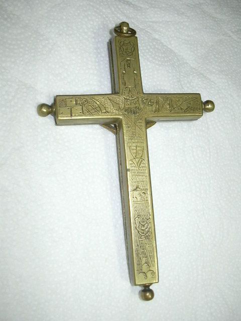 Old Large Reliquary Crucifix Old Large Reliquary Crucifix