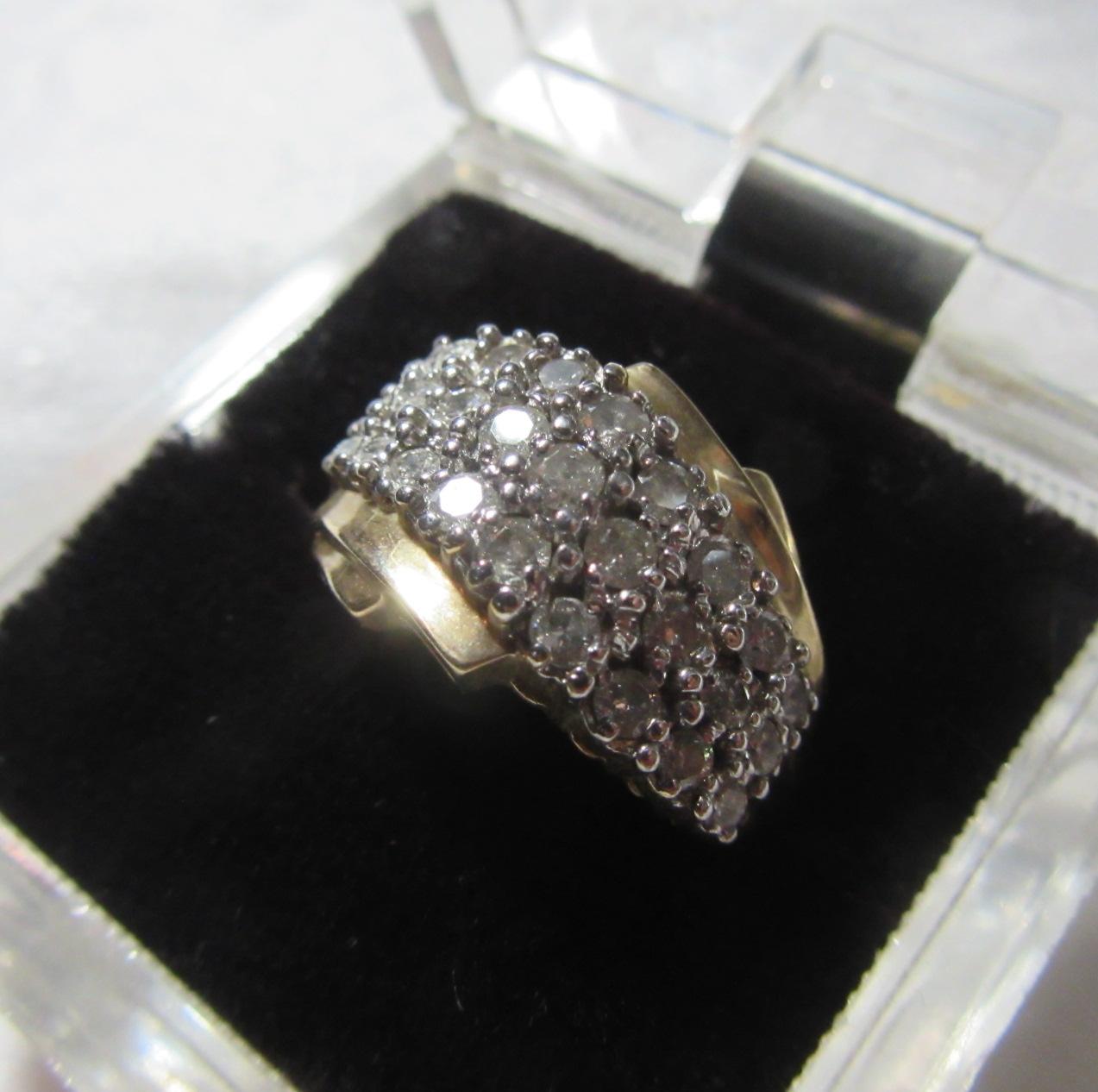 10K Gold & Diamonds Cocktail Dinner Ring 10K Gold & Diamonds Cocktail Dinner Ring