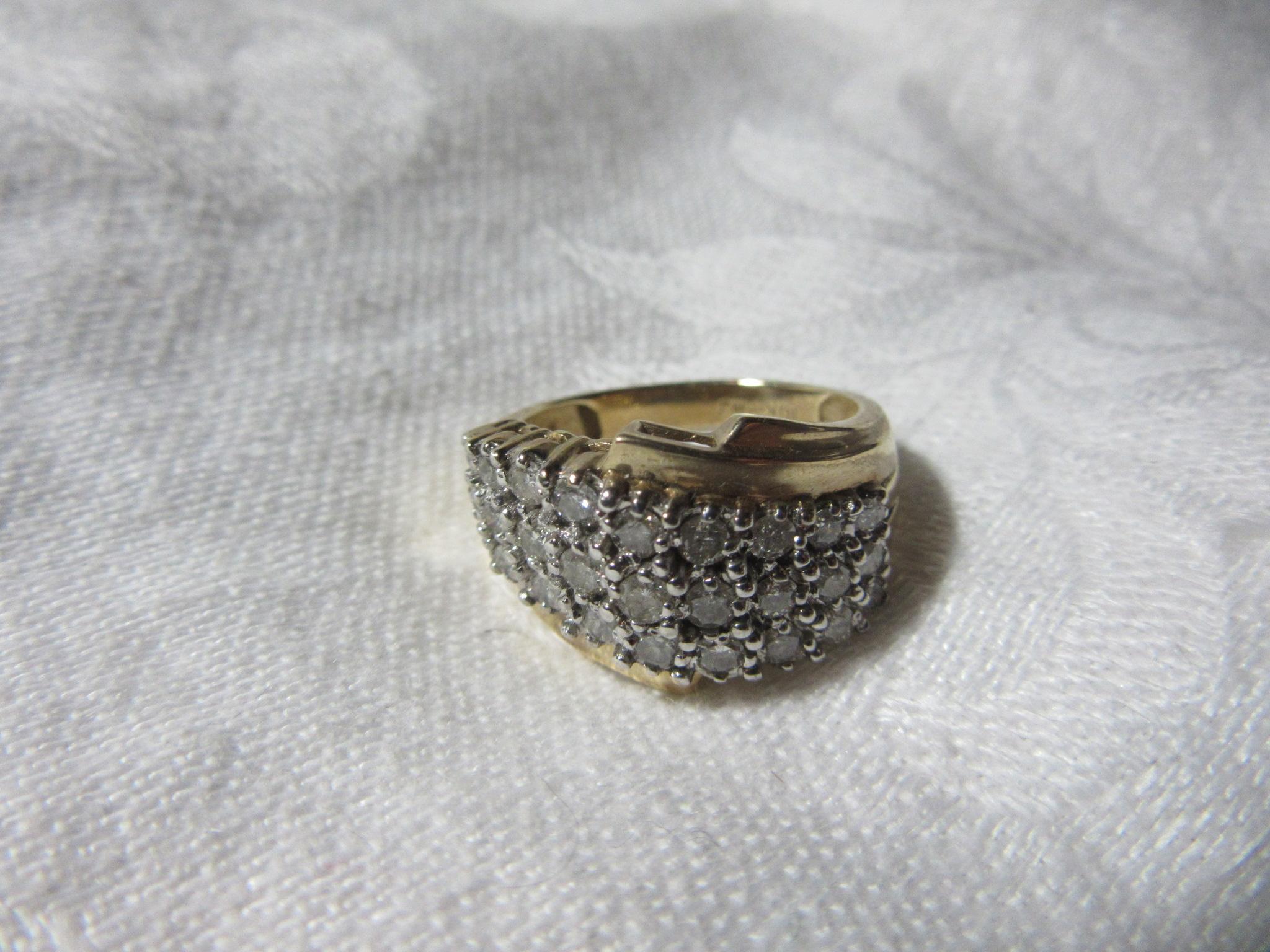 10K Gold & Diamonds Cocktail Dinner Ring 10K Gold & Diamonds Cocktail Dinner Ring