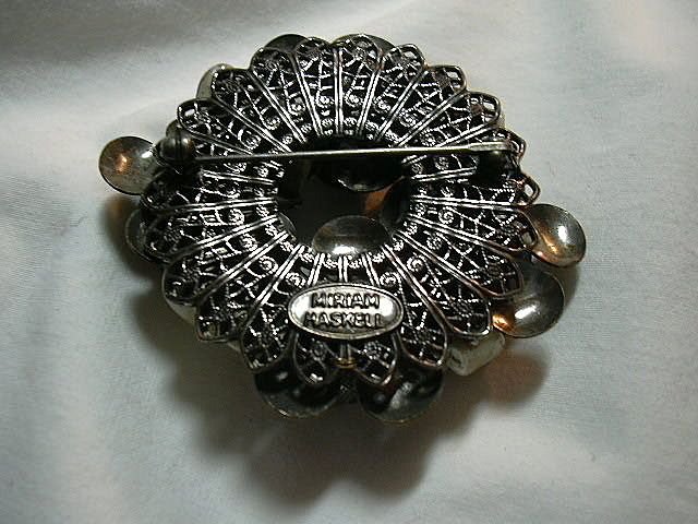 Miriam Haskell Signed Tailored Brooch marbled Stones Miriam Haskell Signed Tailored Brooch marbled Stones