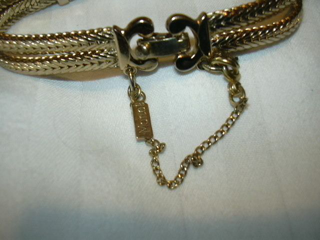 Old Monet Parure Gold Tone Tassel Necklace Bracelet Earring Set Old Monet Parure Gold Tone Tassel Necklace Bracelet Earring Set