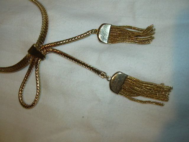 Old Monet Parure Gold Tone Tassel Necklace Bracelet Earring Set Old Monet Parure Gold Tone Tassel Necklace Bracelet Earring Set
