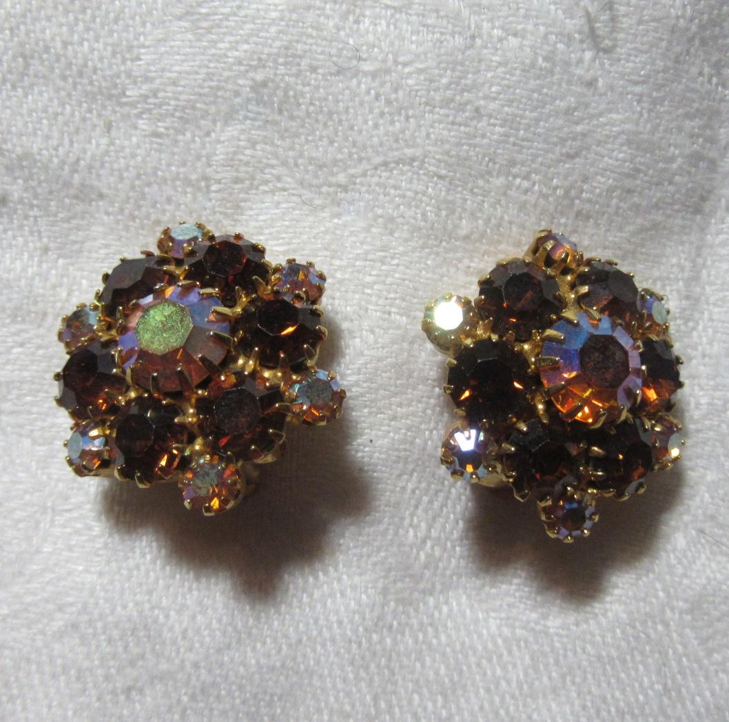Topaz Colored Rhinestone Clip Earrings Topaz Colored Rhinestone Clip Earrings