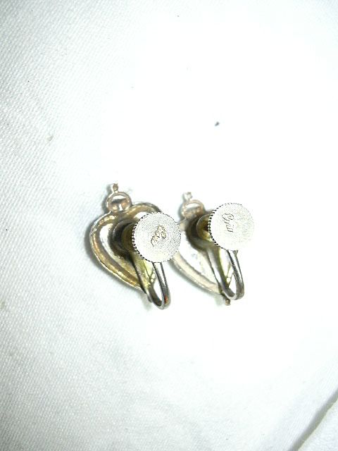 Coro Enamel Flower Hearts Earrings Coro Enamel Flower Hearts Earrings