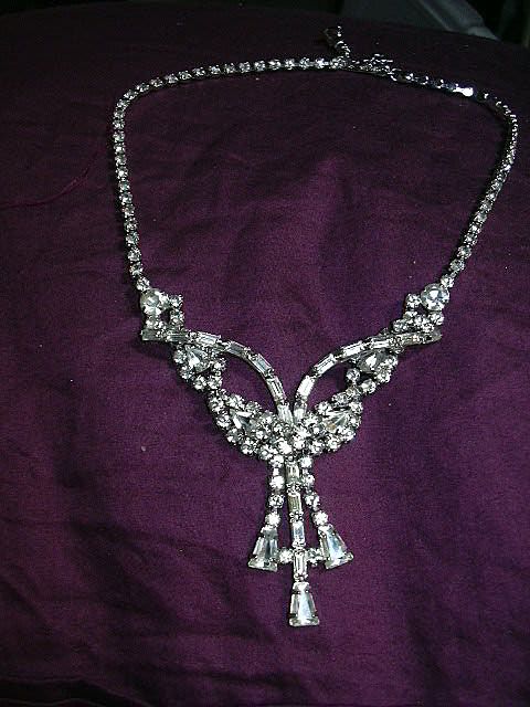 Vintage Rhinestone Necklace Vintage Rhinestone Necklace