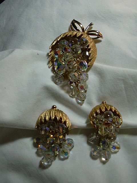 Old Brooch & Clip Earring Set With Dangling Crystals Old Brooch & Clip Earring Set With Dangling Crystals