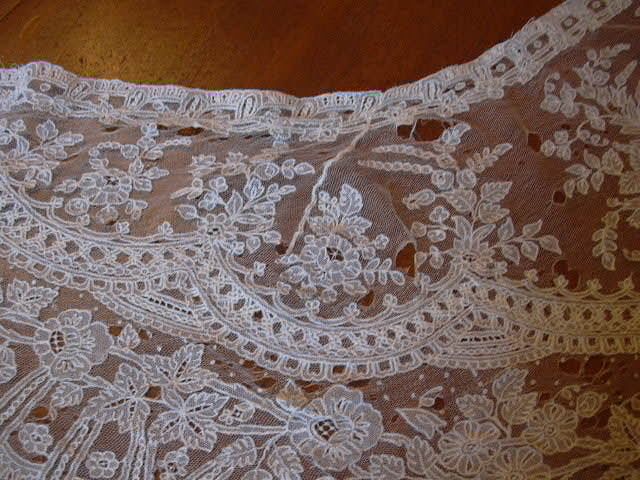 Old Lace Collar Old Lace Collar