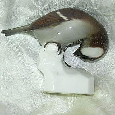 Nymphenburg Neuhauser Porcelain Bird Figurine Nymphenburg Neuhauser Porcelain Bird Figurine