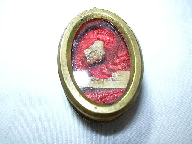 Pair Reliquary St Claire Clare & Collette Catholic Sacramental Pair Reliquary St Claire Clare & Collette Catholic Sacramental