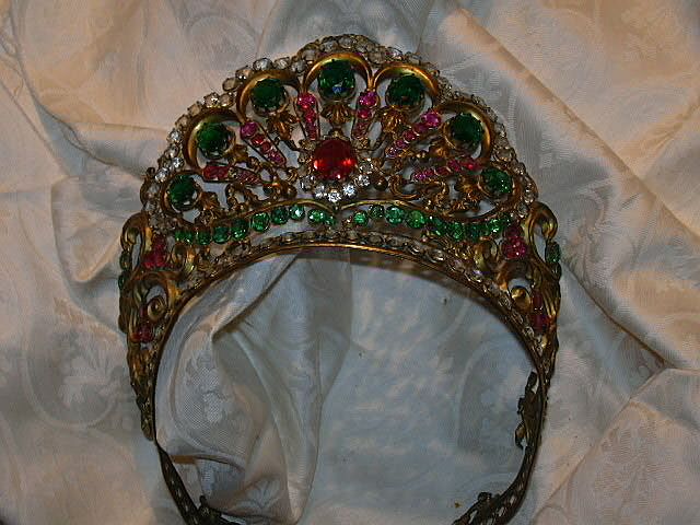Old Italian Jeweled Crown For Santo Saint Virgin Mary Statue Old Italian Jeweled Crown For Santo Saint Virgin Mary Statue