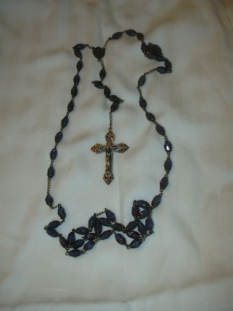 Fabulous Iridescent Glass Beads Blue Rosary Fabulous Iridescent Glass Beads Blue Rosary