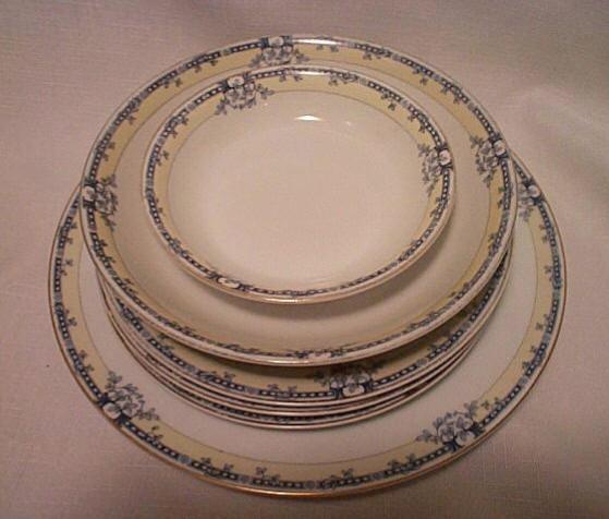 Vintage Noritake Fernl Eigh Dinnerware 1920s Vintage Noritake Fernl Eigh Dinnerware 1920s