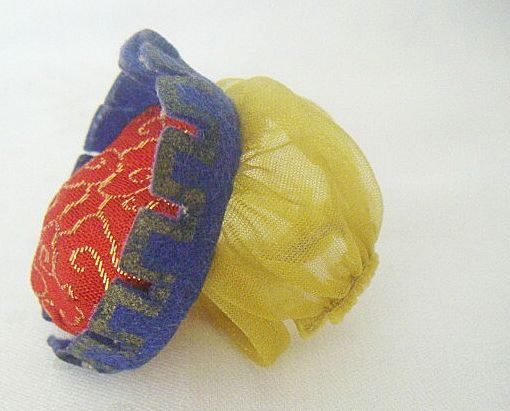 Barbie Guinevere Medieval Wimple Hat Barbie Guinevere Medieval Wimple Hat