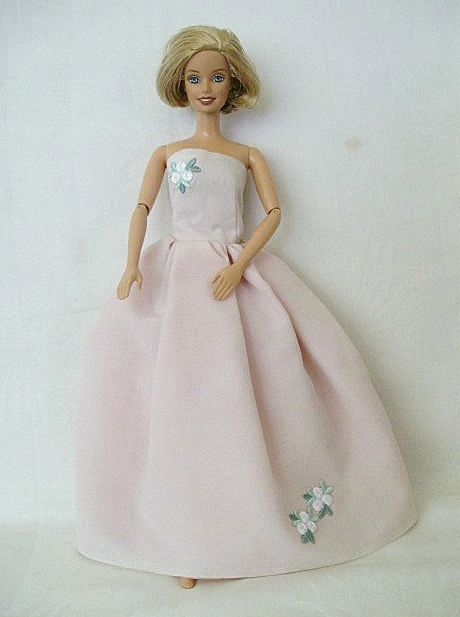 Pink Strapless Gown Barbie-Style Pink Strapless Gown Barbie-Style