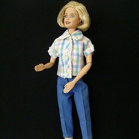 Barbie-Style Pedal Pushers And Blouse Barbie-Style Pedal Pushers And Blouse