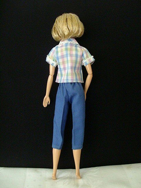 Barbie-Style Pedal Pushers And Blouse Barbie-Style Pedal Pushers And Blouse