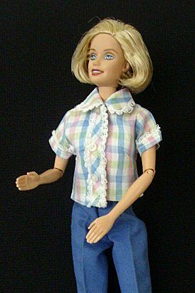 Barbie-Style Pedal Pushers And Blouse Barbie-Style Pedal Pushers And Blouse