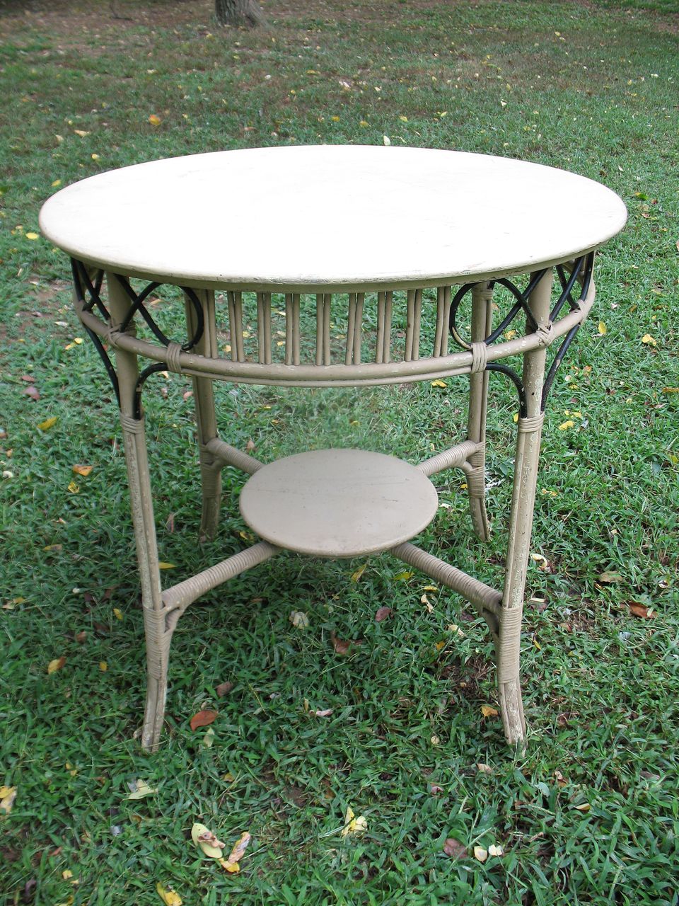 VINTAGE CANE FURNITURE IN FURNITURE - COMPARE PRICES, READ REVIEWS