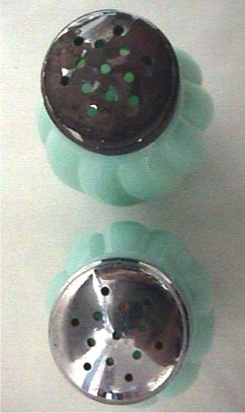 Salt and Pepper Shaker Set Antique American Glass Salt and Pepper Shaker Set Antique American Glass
