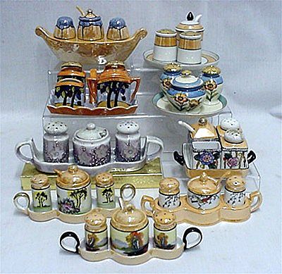 Blue Luster Salt and Pepper in Tray Blue Luster Salt and Pepper in Tray