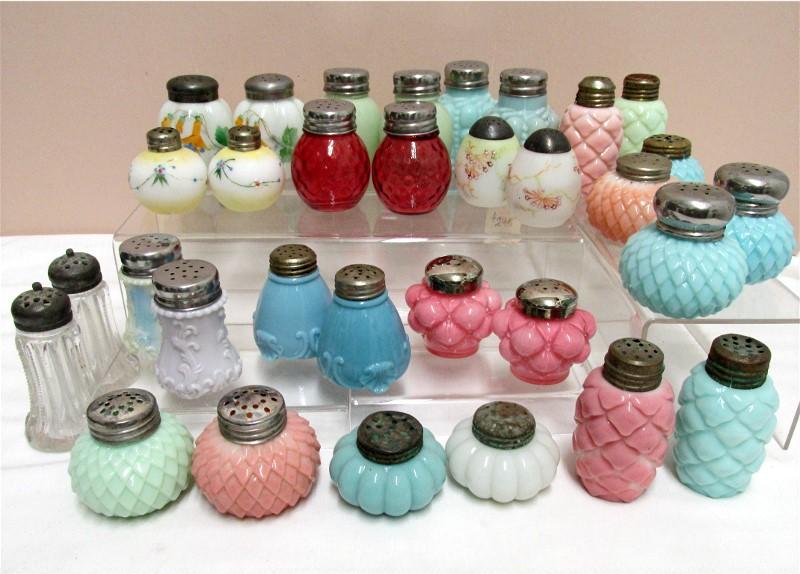 Salt and Pepper Shaker Set American Gillinder Glass 1888 - 1891 One Of Many Salt and Pepper Shaker Set American Gillinder Glass 1888 - 1891 One Of Many