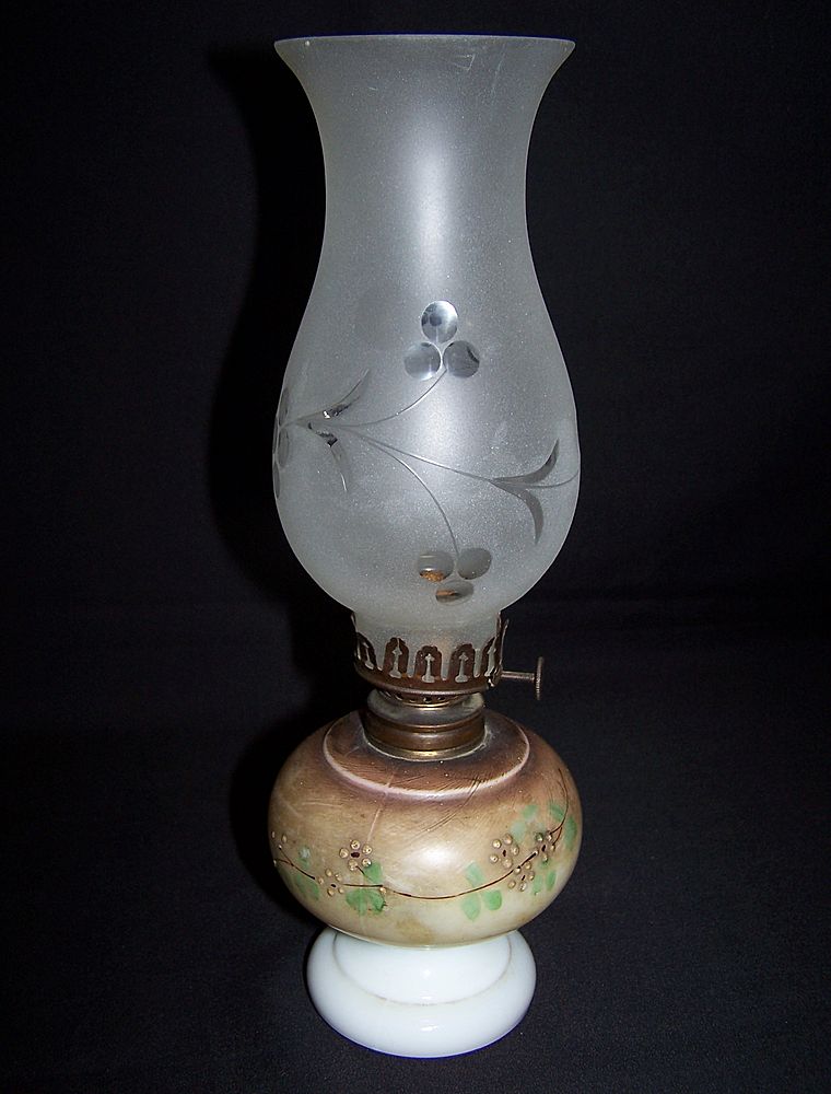Petite size early Hand Painted Oil Lamp Petite size early Hand Painted Oil Lamp