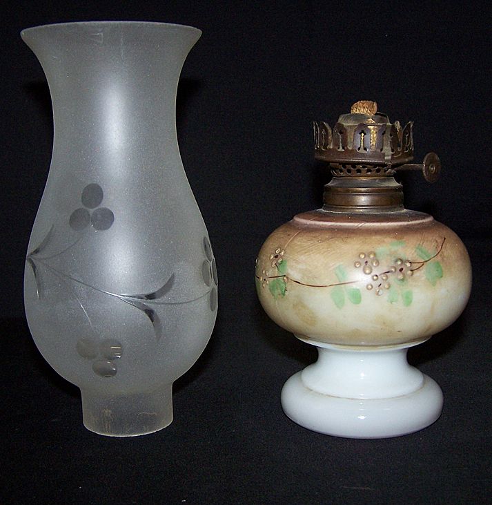 Petite size early Hand Painted Oil Lamp Petite size early Hand Painted Oil Lamp