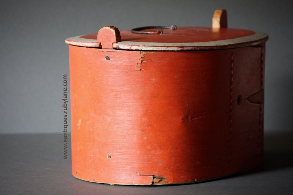 19th Century Scandinavian Bentwood Box - Original Paint - Antique Folk Art 19th Century Scandinavian Bentwood Box - Original Paint - Antique Folk Art
