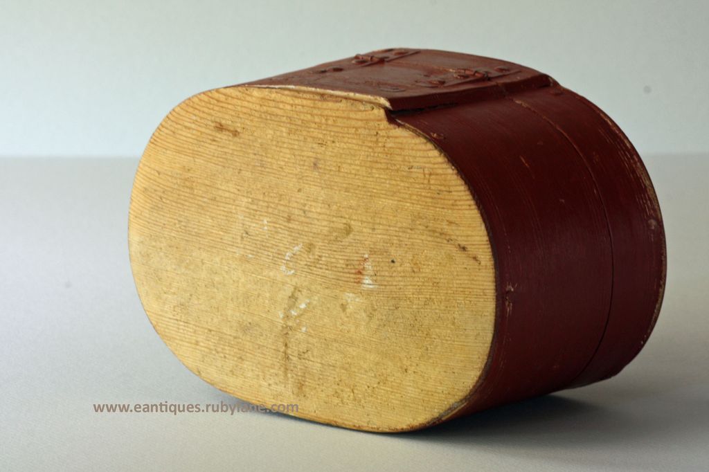 Antique Norwegian Bentwood Box -Old Paint - 19th Century Scandinavian Folk Art Antique Norwegian Bentwood Box -Old Paint - 19th Century Scandinavian Folk Art