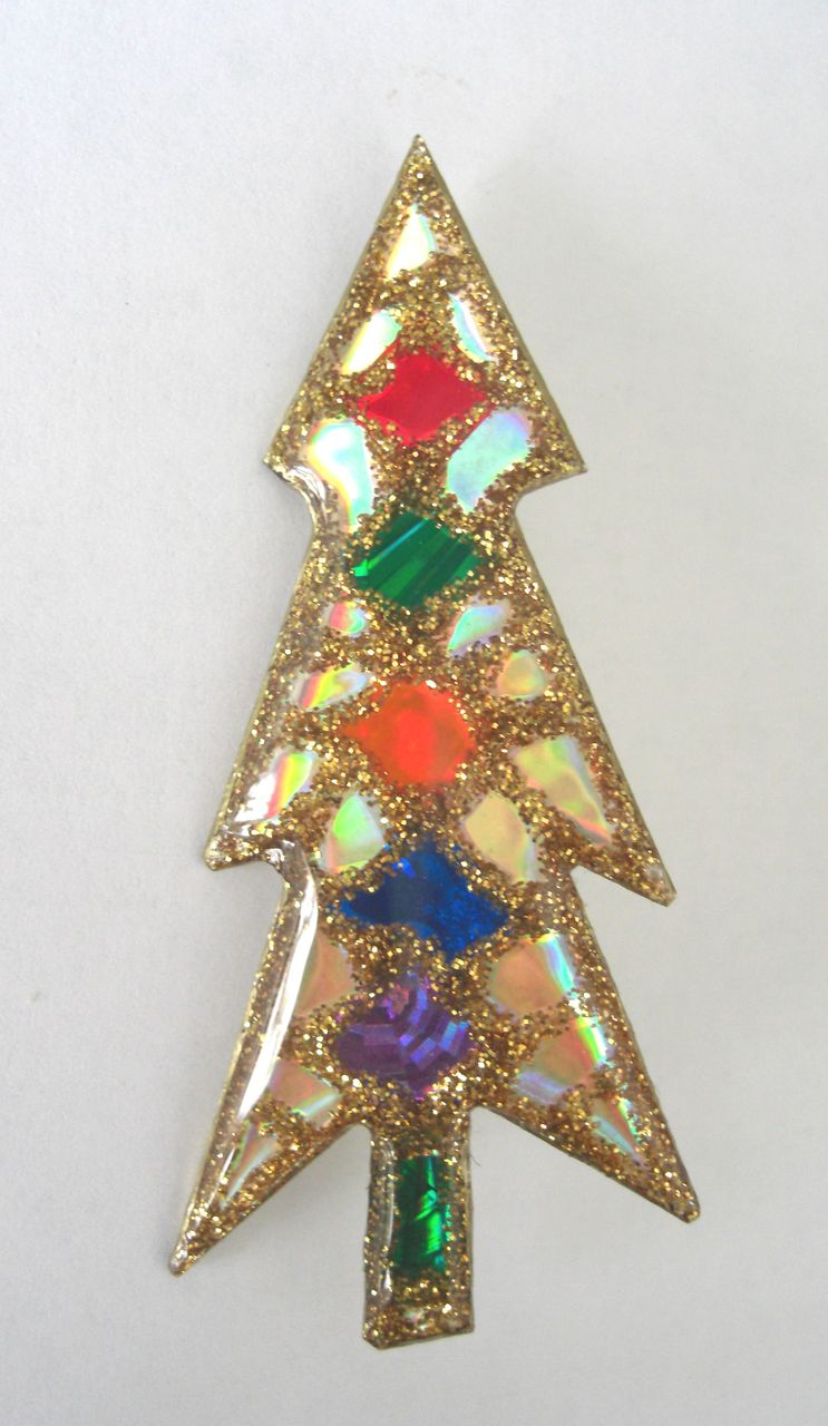 Lovely Artisan Made Christmas Tree Pin Lovely Artisan Made Christmas Tree Pin