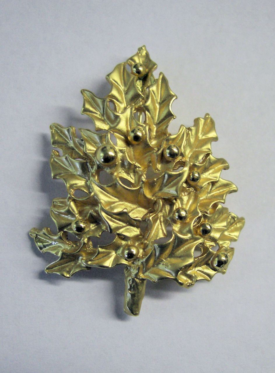 Bright "Holly Leaf" Christmas Tree Pin Bright "Holly Leaf" Christmas Tree Pin